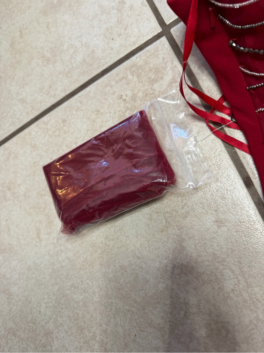 COYA Deep Red Beaded Gothic Gown NWT Vegas Mob Wife Formal Dress M - Picture 12 of 16